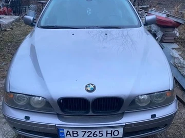 Авто BMW 5 Series 2001 № 8594178