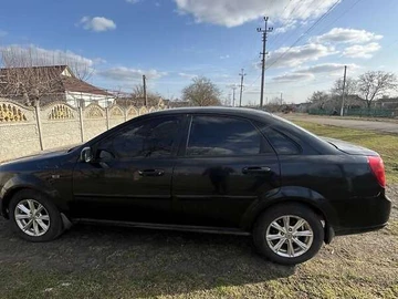 Авто Chevrolet Lacetti 2005 № 8594190