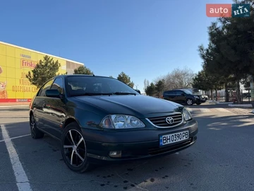 Авто Toyota Avensis 2000 № 8594203