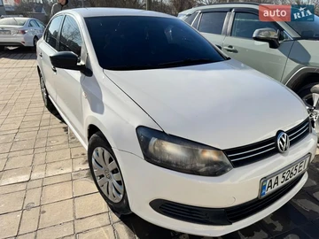 Авто Volkswagen Polo 2012 № 8594213