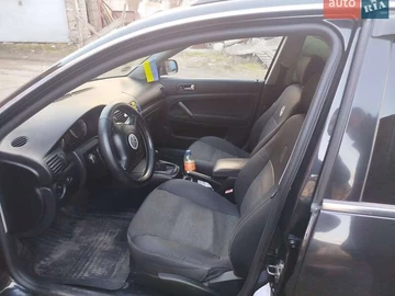 Авто Volkswagen Passat 2003 № 8594354