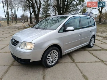 Авто Volkswagen Touran 2003 № 8594373