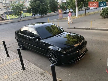 Авто BMW 3 Series 2003 № 8594451