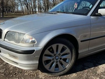 Авто BMW 3 Series 2000 № 8594704
