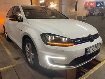 Авто Volkswagen E-Golf 2016 № 8594789