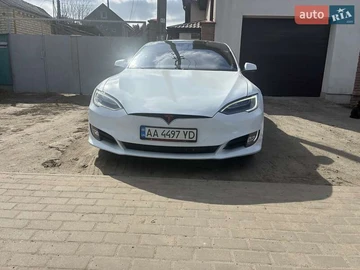 Авто Tesla Model S 2016 № 8594859