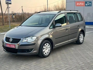 Авто Volkswagen Touran 2007 № 8594971