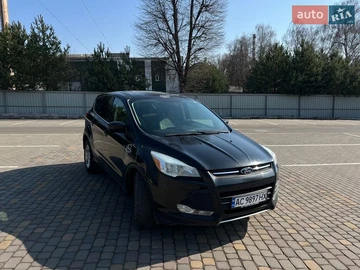 Авто Ford Escape 2015 № 8595396