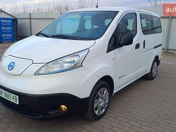 Авто Nissan E-Nv200 2019 № 8595408