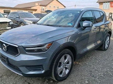 Авто Volvo Xc40 2018 № 8595415