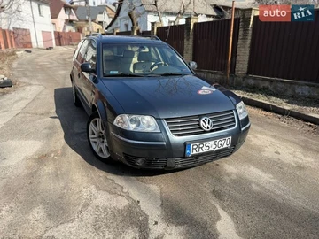 Авто Volkswagen Passat 2002 № 8595440