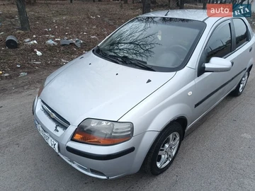 Авто Chevrolet Aveo 2005 № 8595442