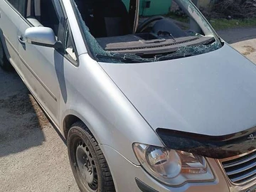 Авто Volkswagen Touran 2008 № 8595644