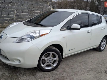 Авто Nissan Leaf 2011 № 8595659