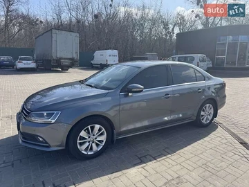 Авто Volkswagen Jetta 2016 № 8595880