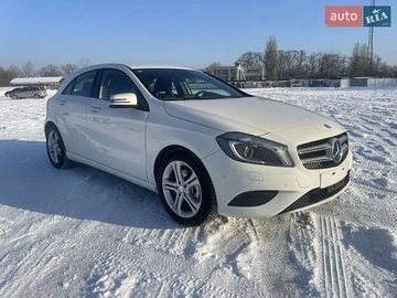 Авто Mercedes A-Class 2015 № 8595907