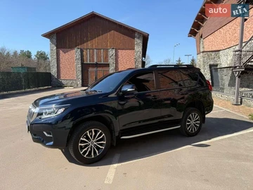 Авто Toyota Land Cruiser Prado 2017 № 8596168