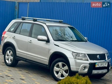 Авто Suzuki Grand Vitara 2011 № 8596478