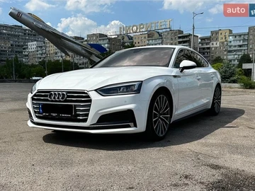 Авто Audi A5 2019 № 8596638
