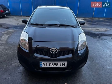 Авто Toyota Yaris 2009 № 8596727