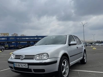 Авто Volkswagen Golf 2000 № 8596729