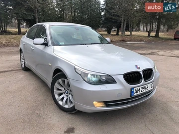 Авто BMW 5 Series 2003 № 8596972