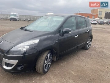 Авто Renault Scenic 2011 № 8596994