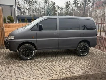 Авто Hyundai H-1 1999 № 8597028