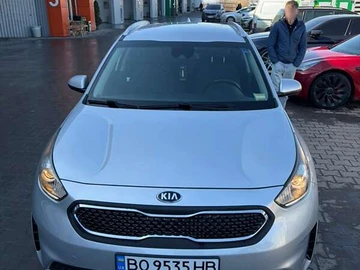 Авто KIA Niro 2017 № 8597072