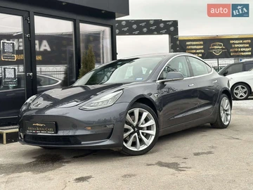 Авто Tesla Model 3 2018 № 8597108