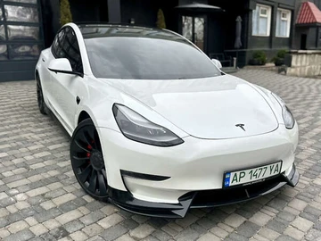 Авто Tesla Model 3 2021 № 8597311