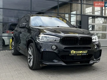 Авто BMW X5 2018 № 8597344