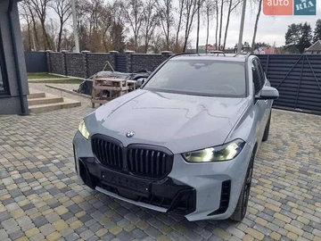 Авто BMW X5 2023 № 8597361