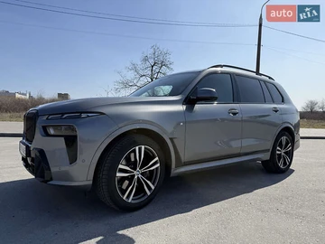 Авто BMW X7 2024 № 8597378