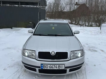 Авто Skoda Superb 2002 № 8597433