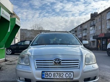 Авто Toyota Avensis 2004 № 8597435