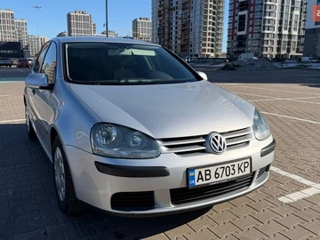 Авто Volkswagen Golf 2004 № 8597641