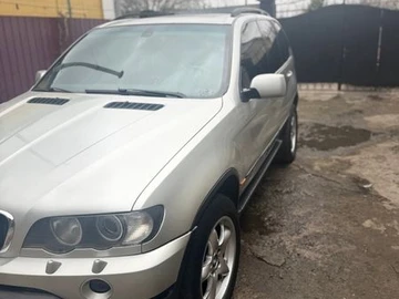 Авто BMW X5 2000 № 8597652