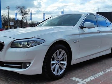 Авто BMW 5 Series 2012 № 8597726