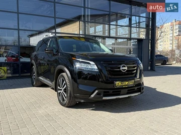 Авто Nissan Pathfinder 2023 № 8597869