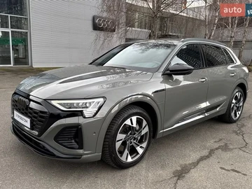 Авто Audi Q8 E-Tron 2023 № 8597887