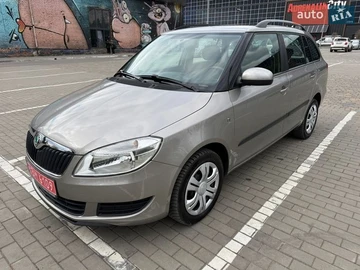 Авто Skoda Fabia 2012 № 8598180