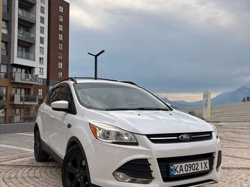 Авто Ford Escape 2013 № 8598222