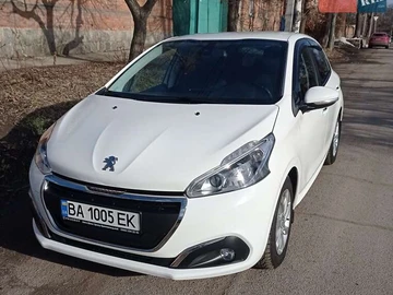 Авто Peugeot 208 2019 № 8598261