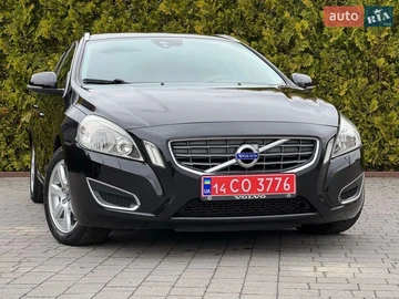 Авто Volvo V60 2012 № 8598277