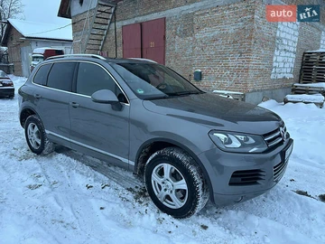 Авто Volkswagen Touareg 2014 № 8598365