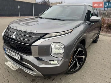 Авто Mitsubishi Outlander 2021 № 8598376