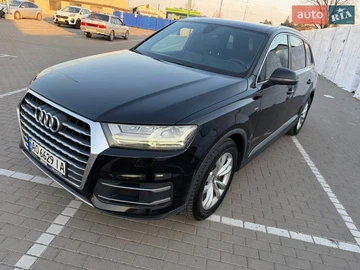 Авто Audi Q7 2015 № 8598412