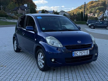 Авто Daihatsu Sirion 2005 № 8598646