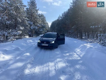 Авто Volkswagen Golf 2004 № 8598652